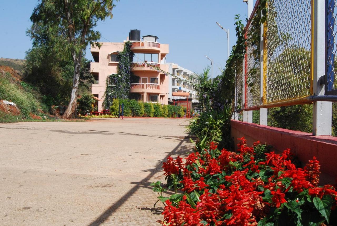 Vila Quinte Hills Residency Panchgani Exteriér fotografie
