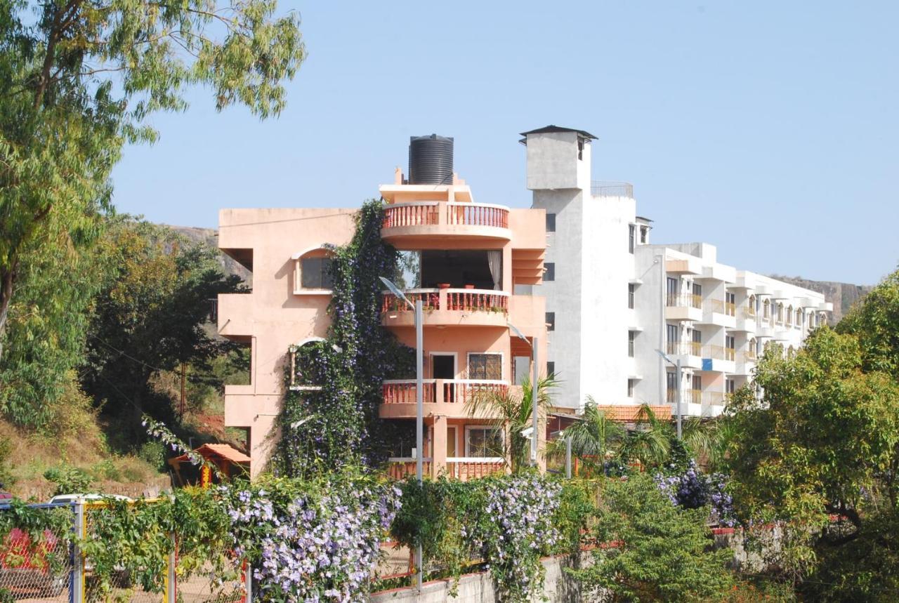 Vila Quinte Hills Residency Panchgani Exteriér fotografie
