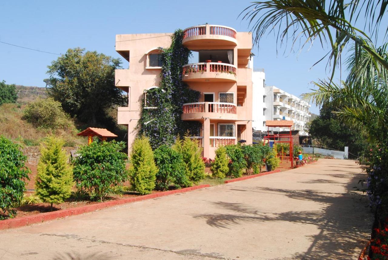 Vila Quinte Hills Residency Panchgani Exteriér fotografie