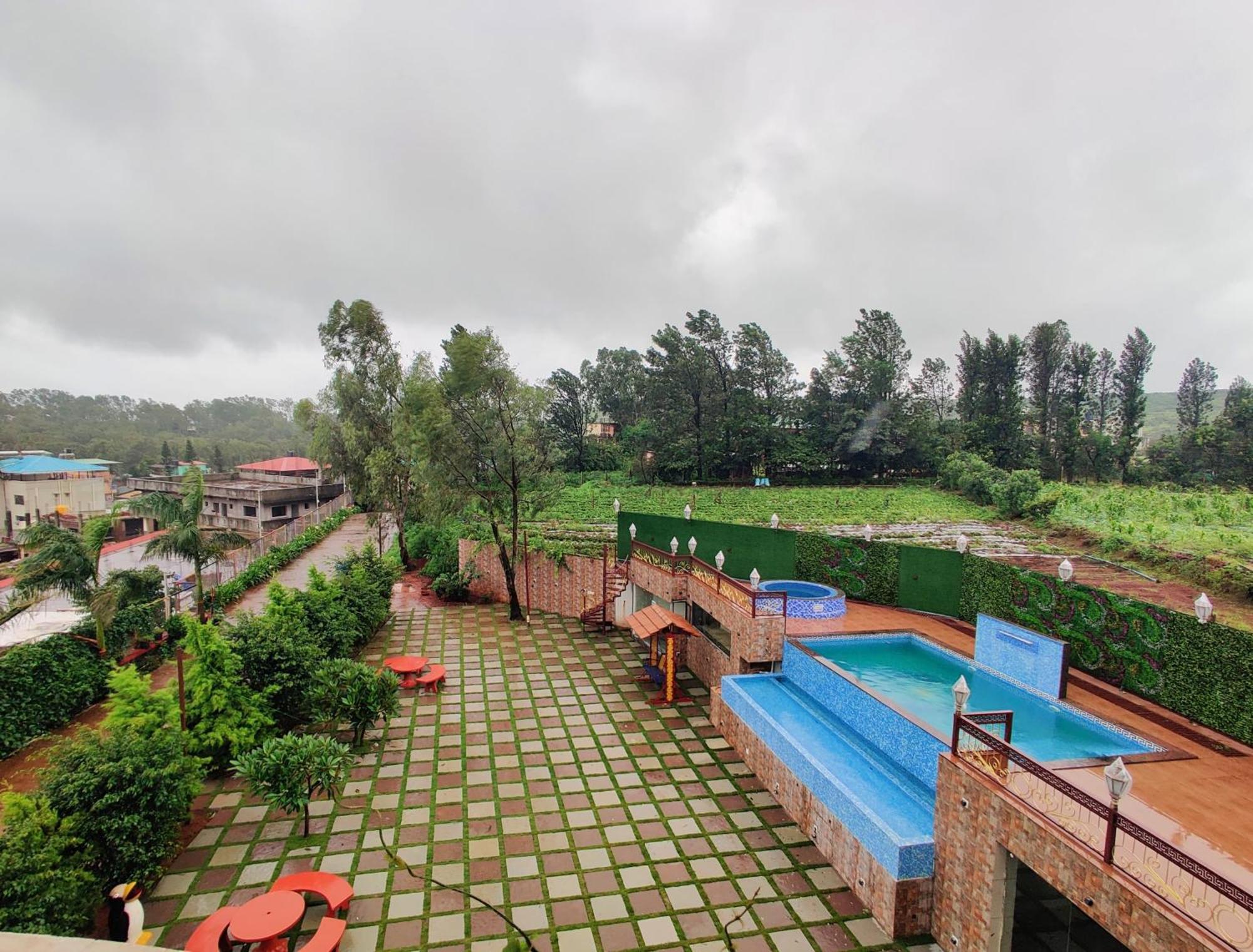 Vila Quinte Hills Residency Panchgani Exteriér fotografie